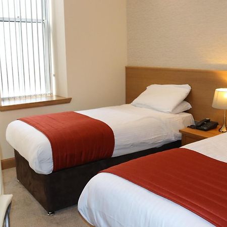 The City Hotel Dunfermline Bagian luar foto